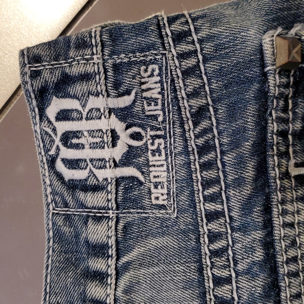 Request Jeans - image 4